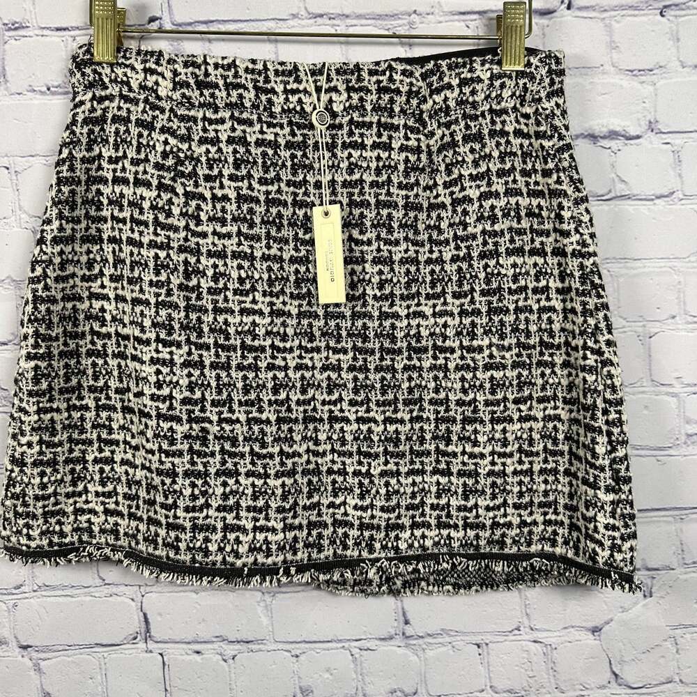 Max Studio NWT Black White Tweed Mini Skirt Size XS - Picture 4 of 9